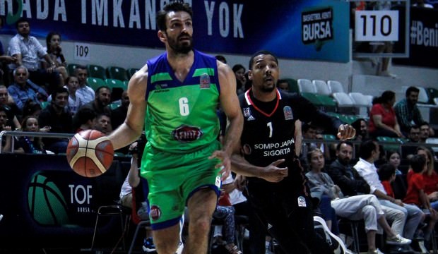 Beşiktaşı farklı geçen TOFAŞ seride öne geçti