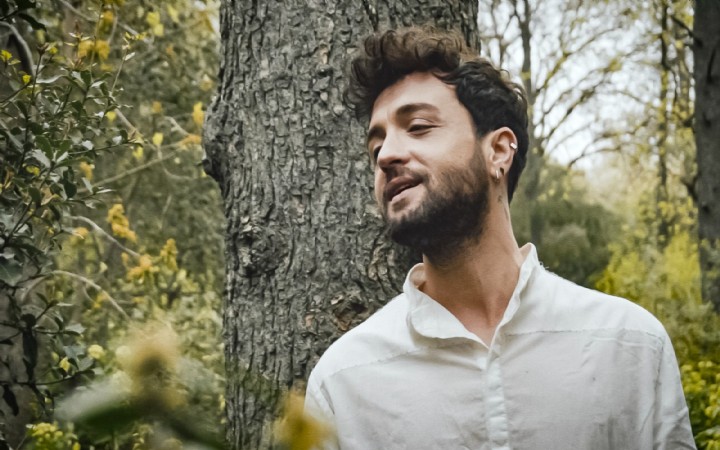 Gökhan Sayhan'dan yeni single: Duydum