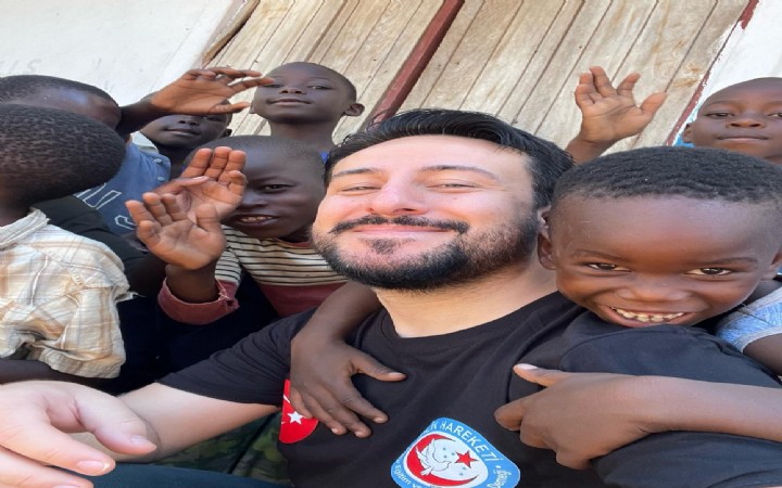 Uganda'da Gönül Köprüsü Kuruldu: Kasım Alper Özdemir'in İzleri